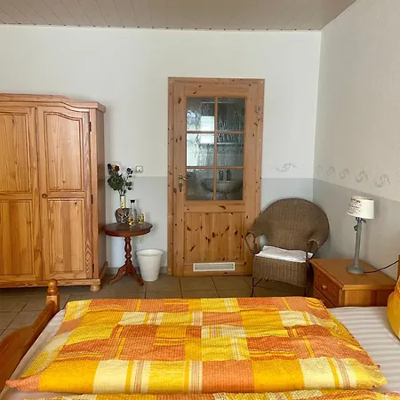 Ferienwohnung Minnies-Schiefertraum Brauneberg Exterior photo